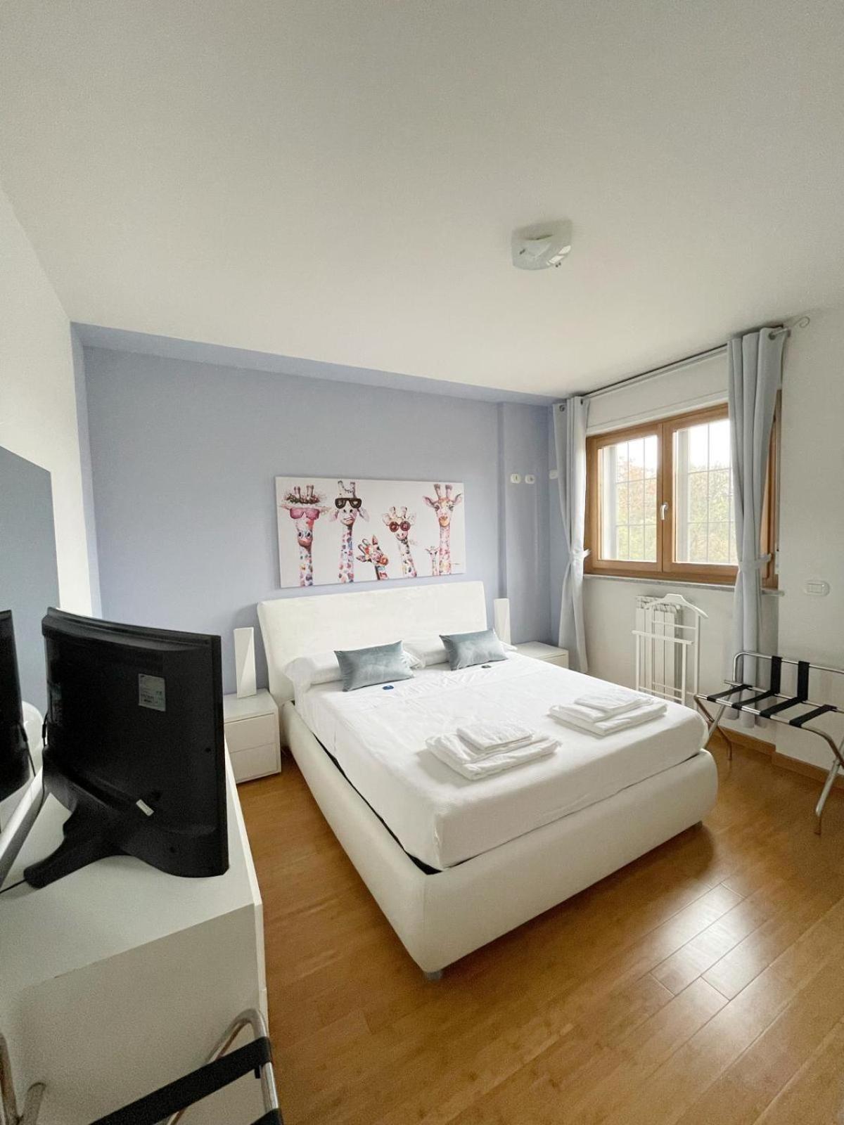 Torakiki'S Home Linate Airport M2 Lambrate ミラノ エクステリア 写真